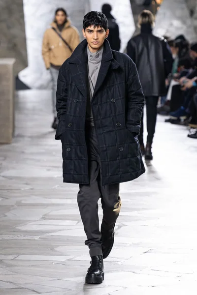 Look 21